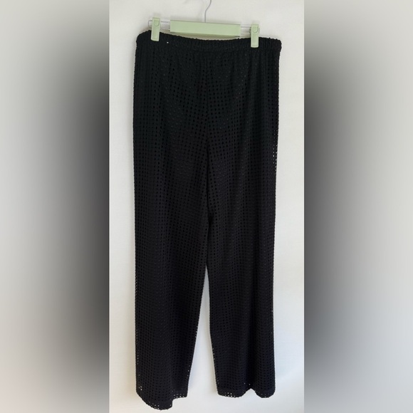 Chico’s eyelet pants • Women’s size 1 - Picture 2 of 6